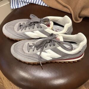 Gray and White Unisex Sneakers never worn 42.5 9 Mens 10.5-11 women’s